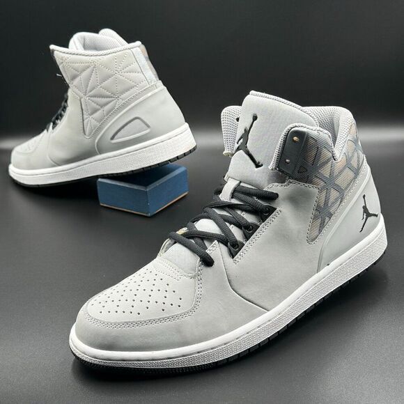 Air Jordan 1 Flight 3 Retro Wolf Grey (2014) - Picture 5 of 9
